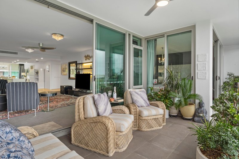 Photo - 30302/2 Ephraim Island, Paradise Point QLD 4216 - Image 6
