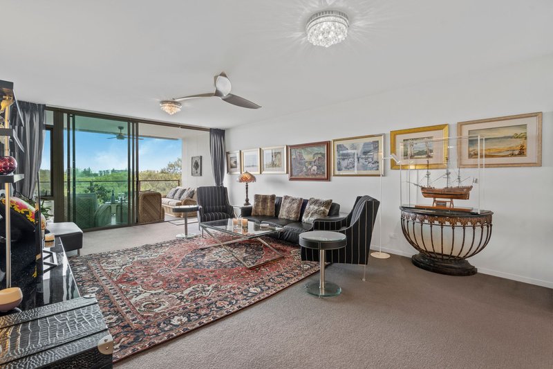 Photo - 30302/2 Ephraim Island, Paradise Point QLD 4216 - Image 8