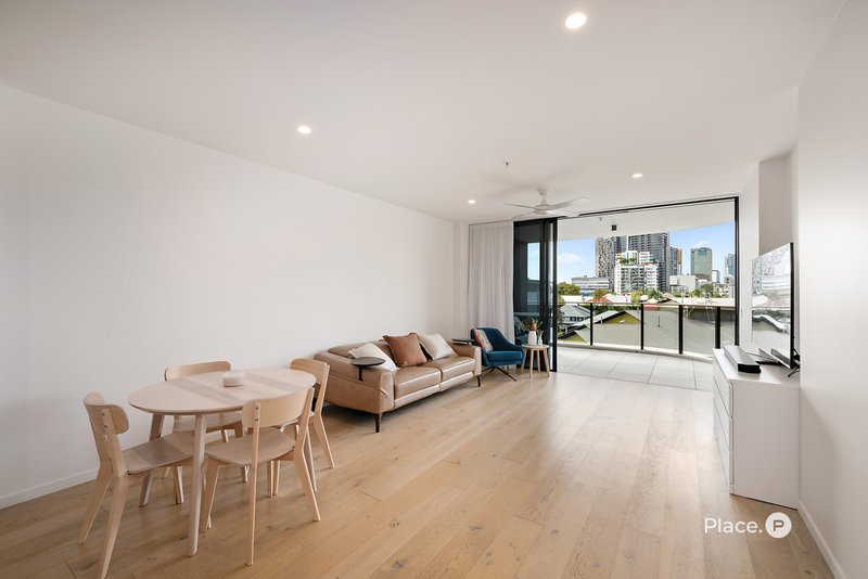 Photo - 30302/21 Mollison Street, West End QLD 4101 - Image 6