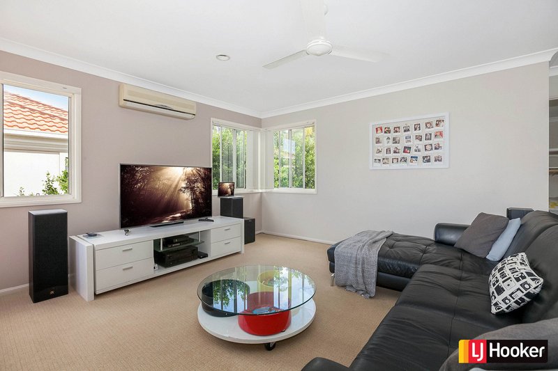 Photo - 30/31 Langport Parade, Mudgeeraba QLD 4213 - Image 9