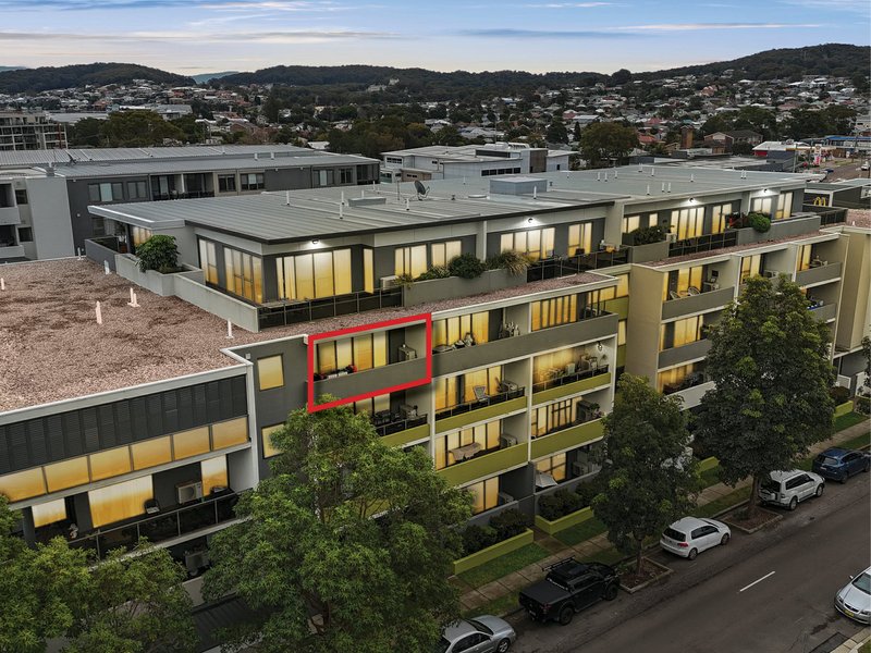 303/11 Ernest Street, Belmont NSW 2280