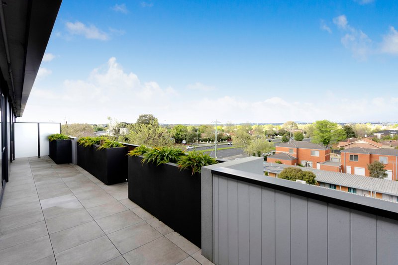 Photo - 303/1100 Dandenong Road, Carnegie VIC 3163 - Image 4