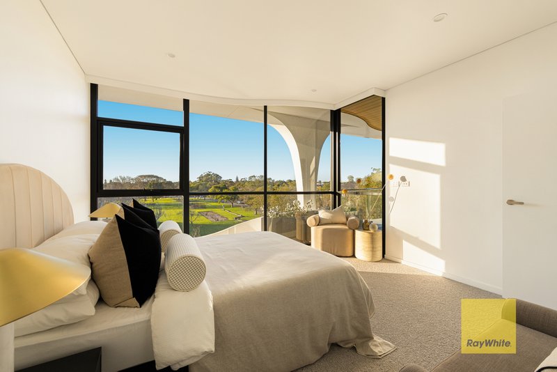 Photo - 303/17-19 Louise Street, Nedlands WA 6009 - Image 17