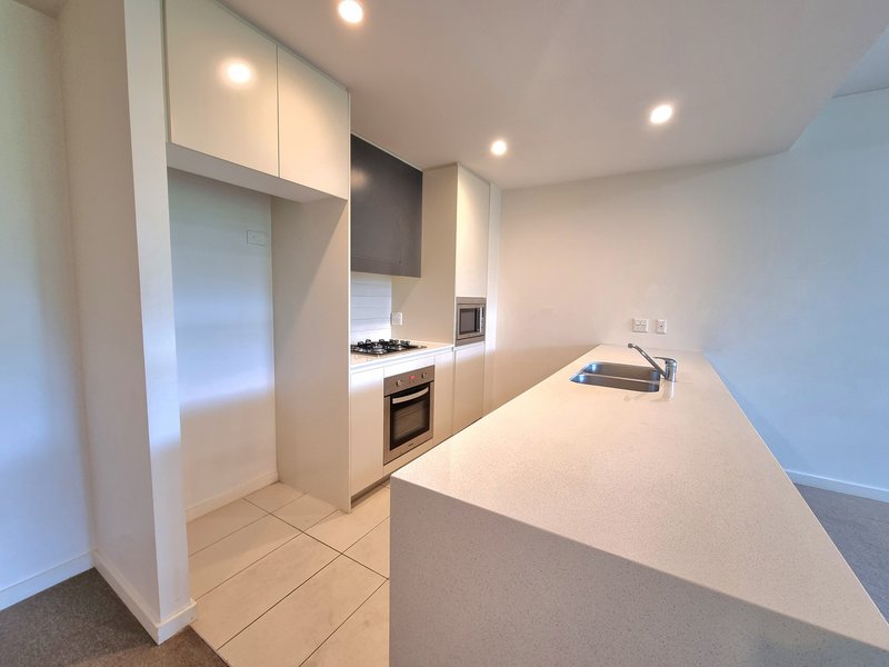 Photo - 303/17 Monza Boulevard, Wentworth Point NSW 2127 - Image 2