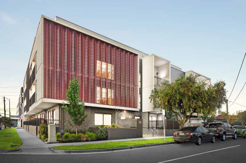 Photo - 303/1A Omeo Court, Bentleigh East VIC 3165 - Image 1