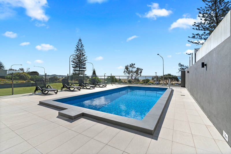 Photo - 30/32-34 Musgrave Street, Coolangatta QLD 4225 - Image 22