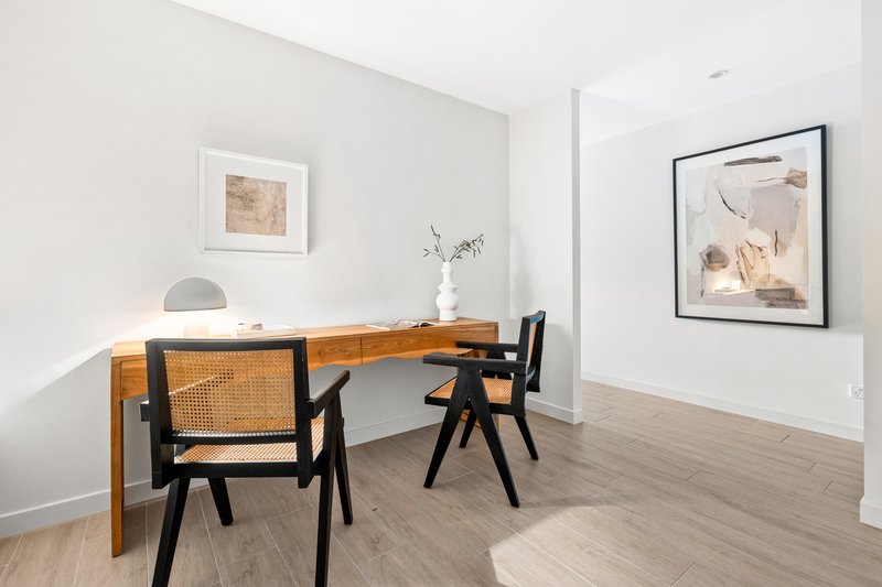 Photo - 303/2 Delmar Parade, Dee Why NSW 2099 - Image 4