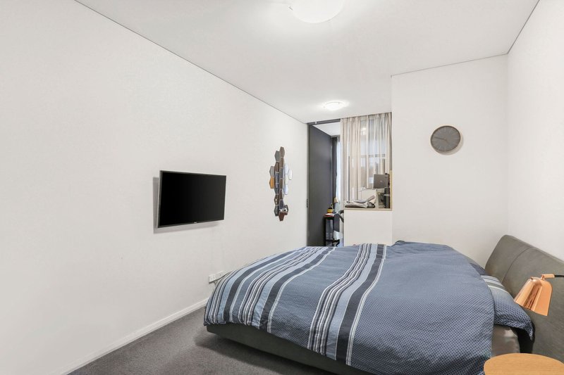 Photo - 303/20 Mcgill Street, Lewisham NSW 2049 - Image 4