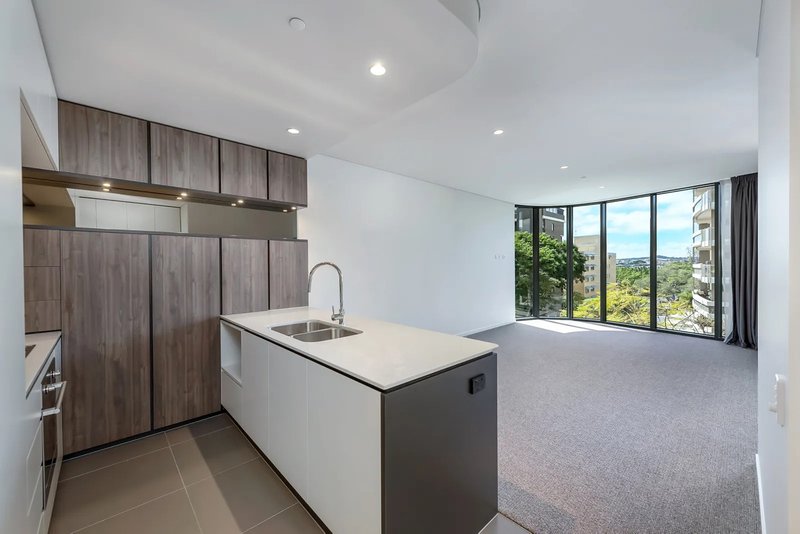 Photo - 303/232 Wellington Road, Kangaroo Point QLD 4169 - Image 7
