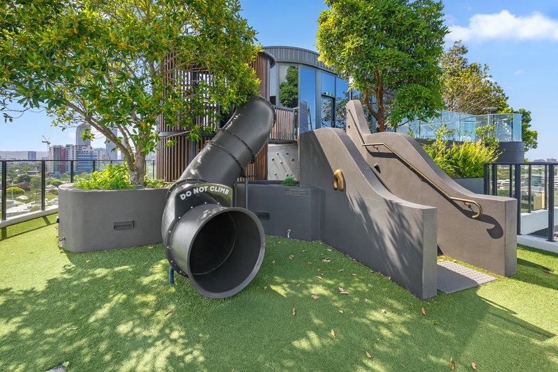 Photo - 303/232 Wellington Road, Kangaroo Point QLD 4169 - Image 21