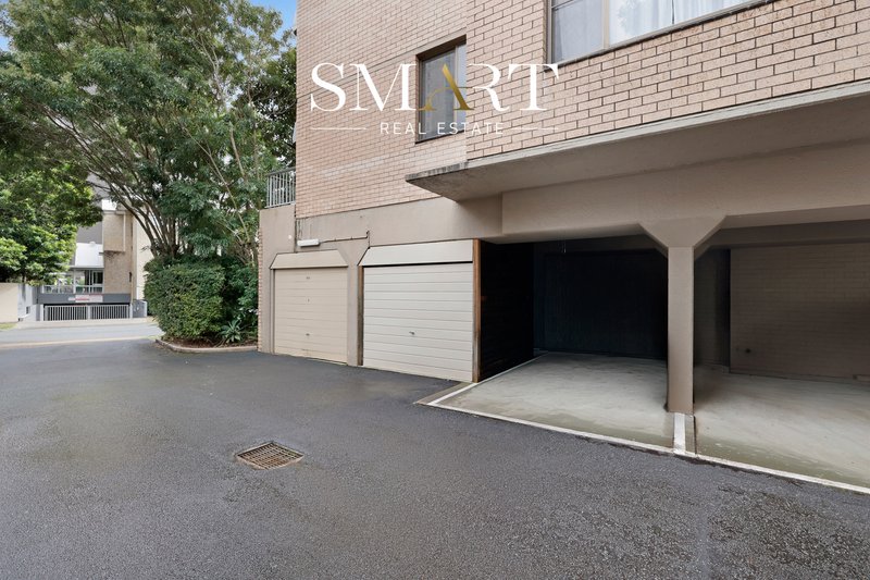 Photo - 303/3 Oak Avenue, Surfers Paradise QLD 4217 - Image 30