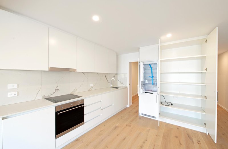 Photo - 303/32 Mort Street, Braddon ACT 2612 - Image 4