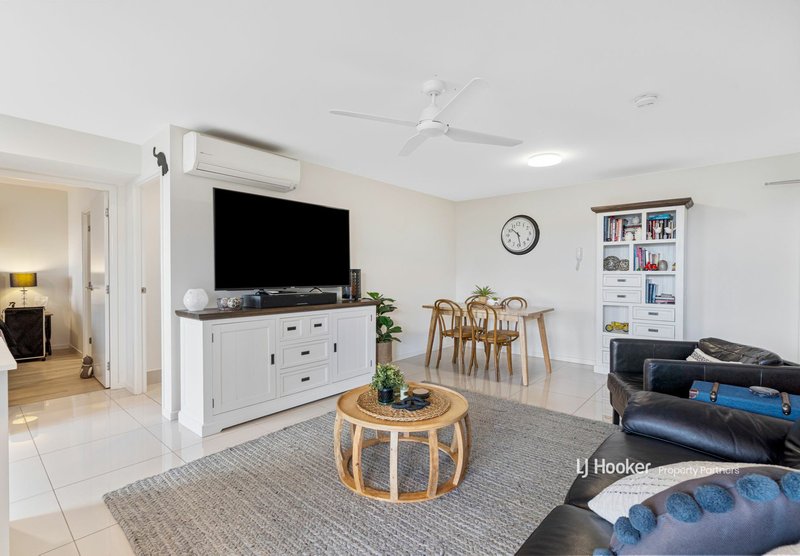 Photo - 303/35 Kelburn Street, Upper Mount Gravatt QLD 4122 - Image 4