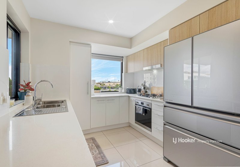 Photo - 303/35 Kelburn Street, Upper Mount Gravatt QLD 4122 - Image 7