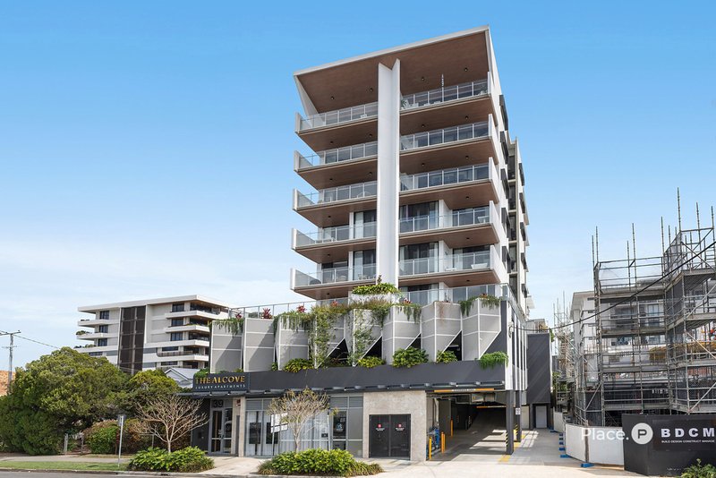 Photo - 303/39 Bay Terrace, Wynnum QLD 4178 - Image 7