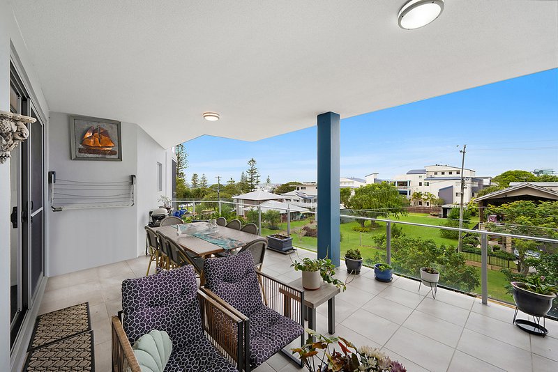 Photo - 303/4 Anderson Street, Scarborough QLD 4020 - Image 13