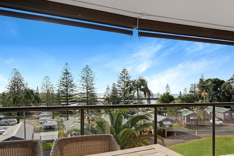 Photo - 303/5-7 Clarence Street, Port Macquarie NSW 2444 - Image 4