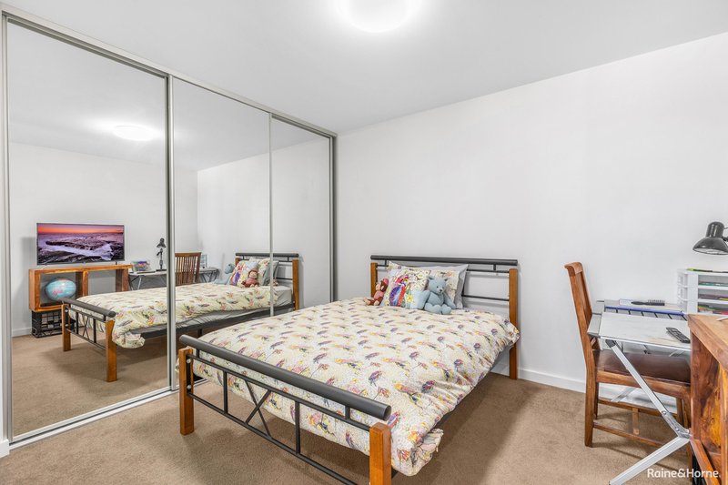 Photo - 303/571 Pacific Highway, Belmont NSW 2280 - Image 4