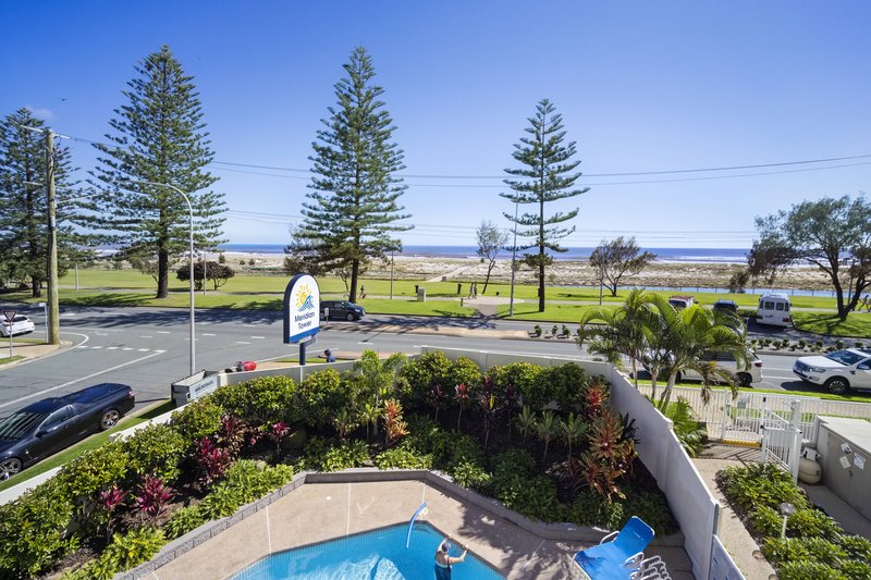 Photo - 303/6 Coyne Street, Coolangatta QLD 4225 - Image 4