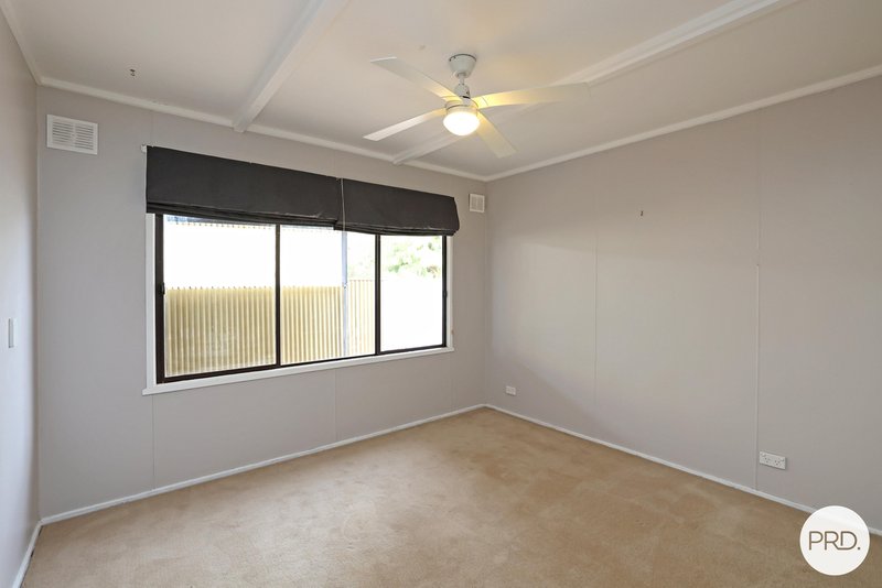 Photo - 3036 Deakin Avenue, Mildura VIC 3500 - Image 12