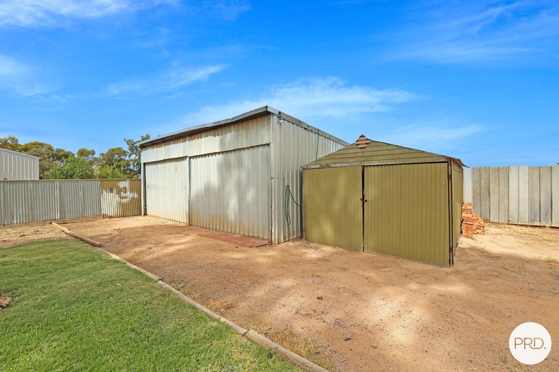 Photo - 3036 Deakin Avenue, Mildura VIC 3500 - Image 25