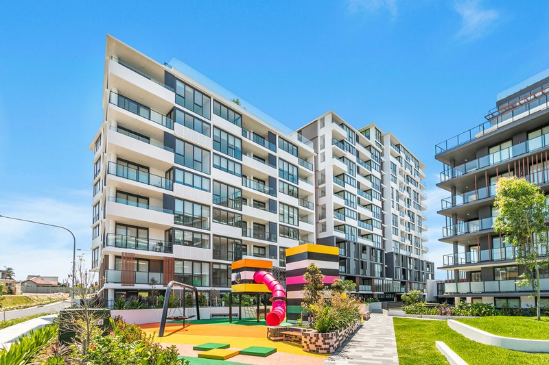 Photo - 303/7 Garringarrang Avenue, Kogarah NSW 2217 - Image 1