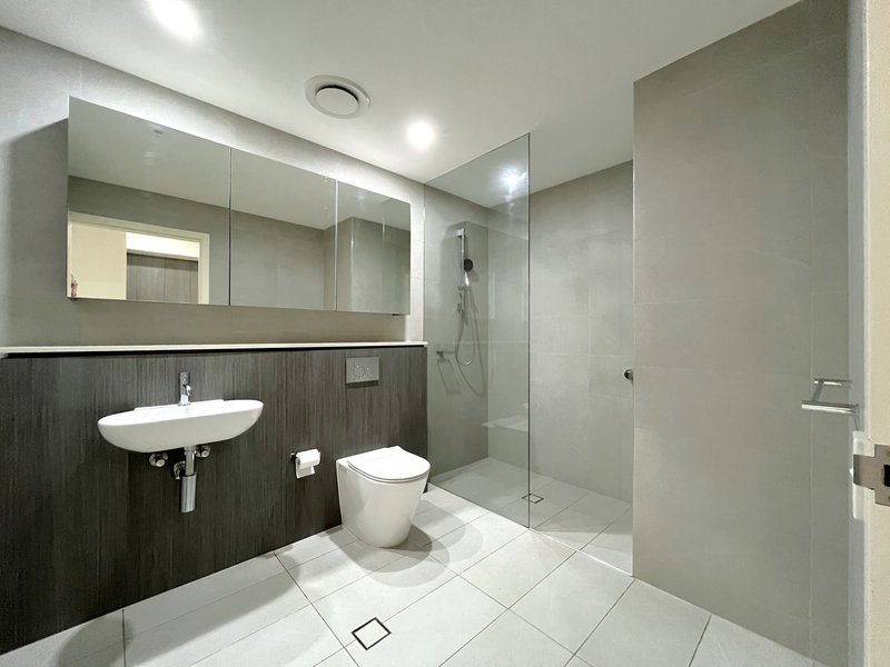 Photo - 303/7 Garringarrang Avenue, Kogarah NSW 2217 - Image 6