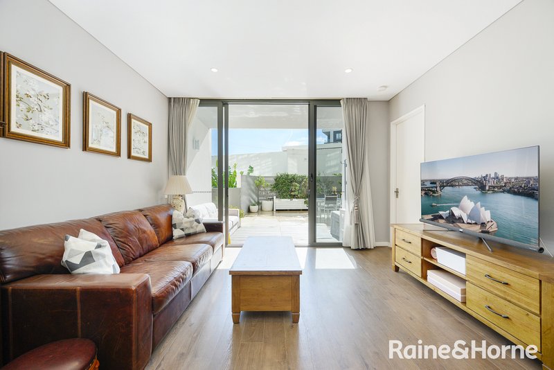 Photo - 303/7 Gauthorpe Street, Rhodes NSW 2138 - Image 3