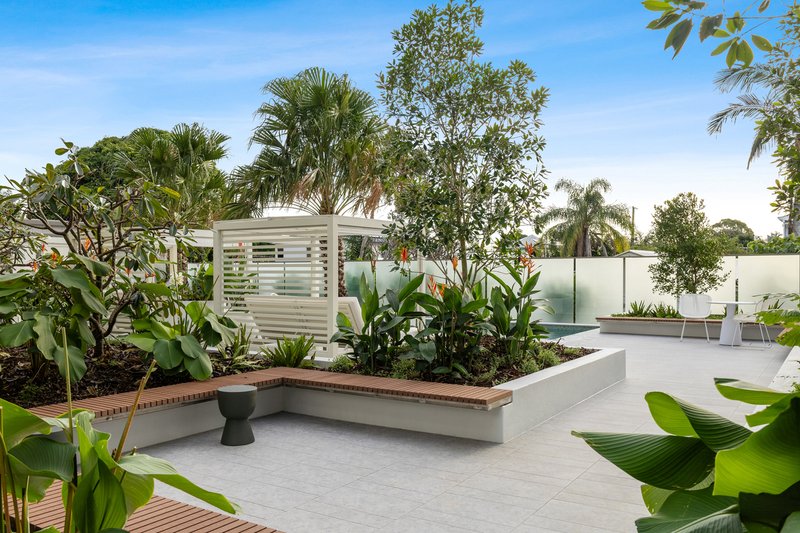 Photo - 303/85 Landsborough Avenue, Scarborough QLD 4020 - Image 33