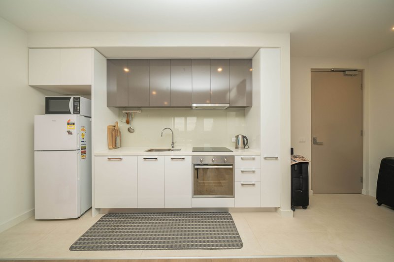 Photo - 303a/399 Burwood Highway, Burwood VIC 3125 - Image 4