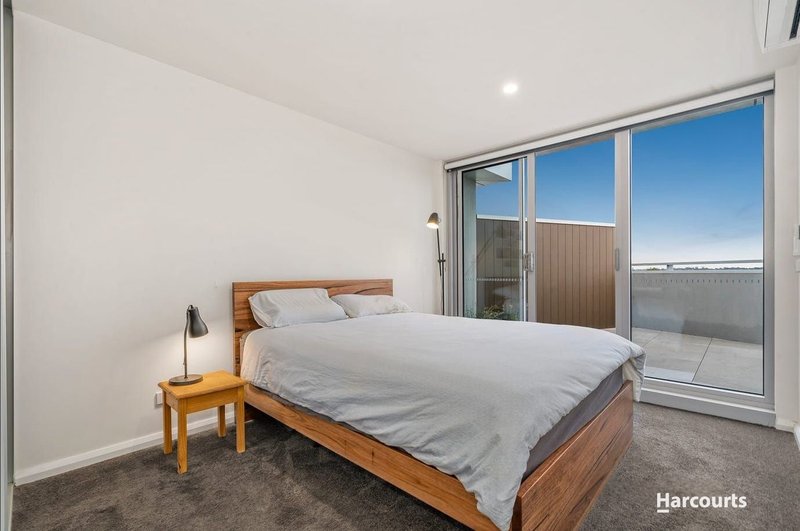 Photo - 303B/170 Manningham Road, Bulleen VIC 3105 - Image 9
