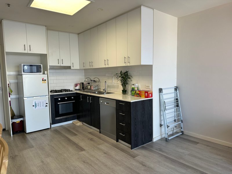 Photo - 304 / 62 Buckingham Avenue, Springvale VIC 3171 - Image 5