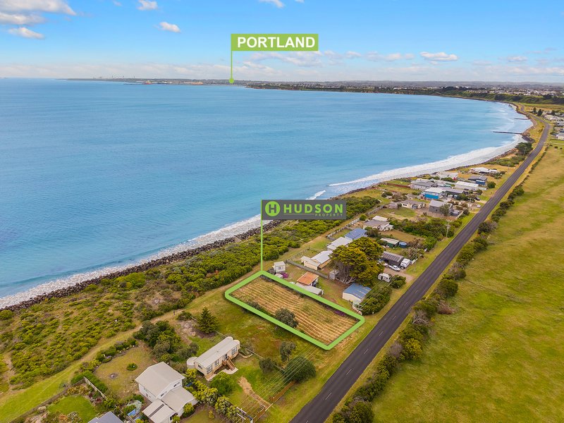 Photo - 304 Dutton Way, Portland VIC 3305 - Image 2