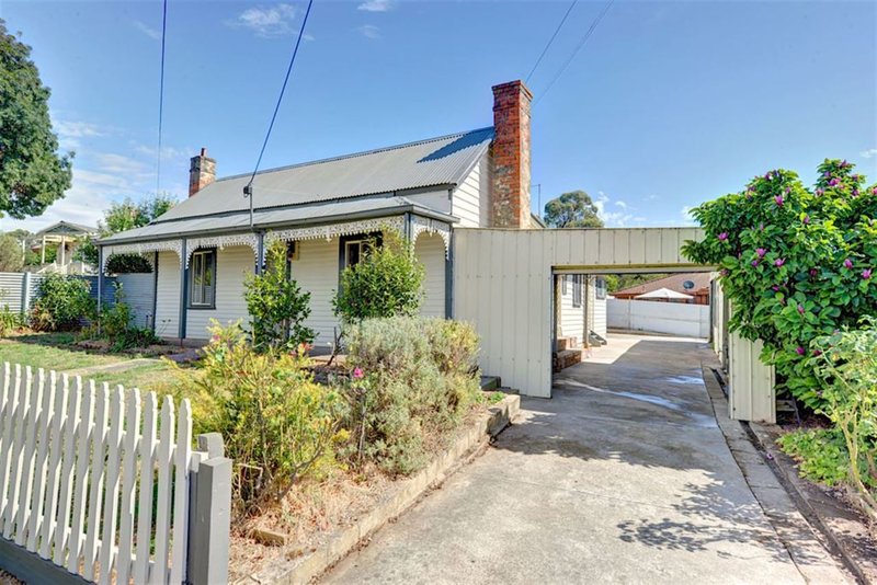 Photo - 304 Herriott Street, Buninyong VIC 3357 - Image 13