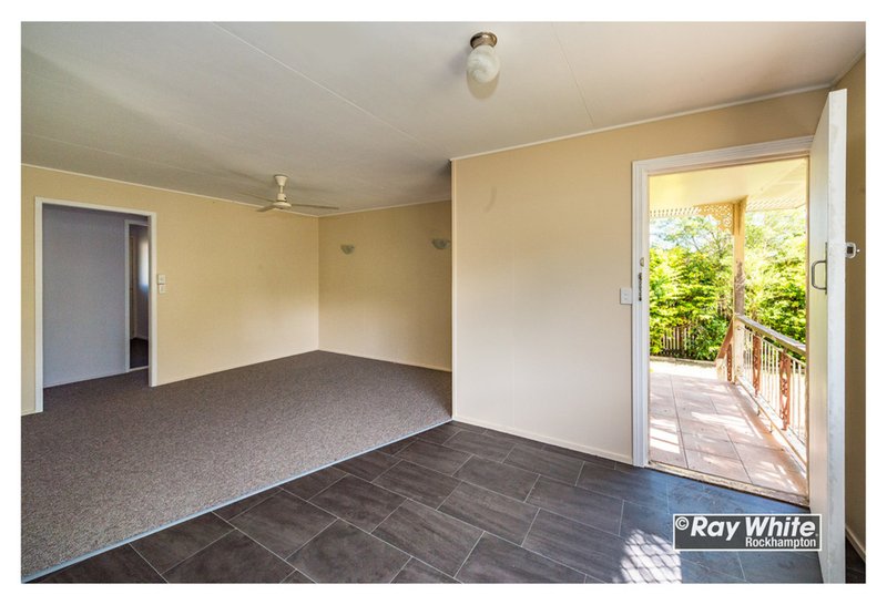 Photo - 304 Kirby Street, Koongal QLD 4701 - Image 6