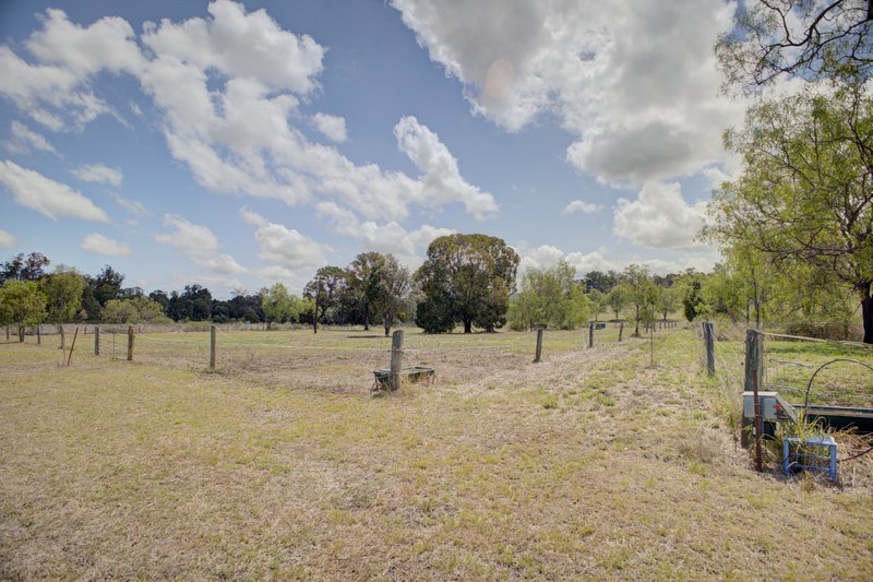 Photo - 304 Ropeley Rockside Road, Ropeley QLD 4343 - Image 25