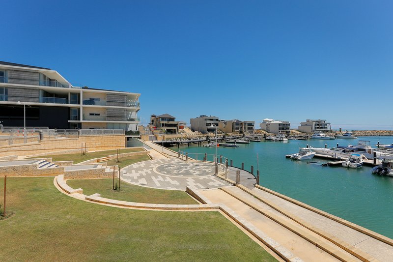 304/1 Bristol Lane, Mindarie WA 6030