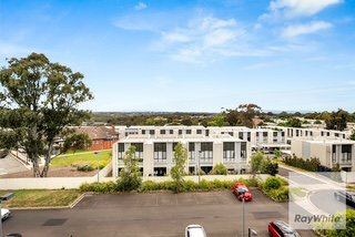 Photo - 304/1 Flynn Close, Bundoora VIC 3083 - Image 10