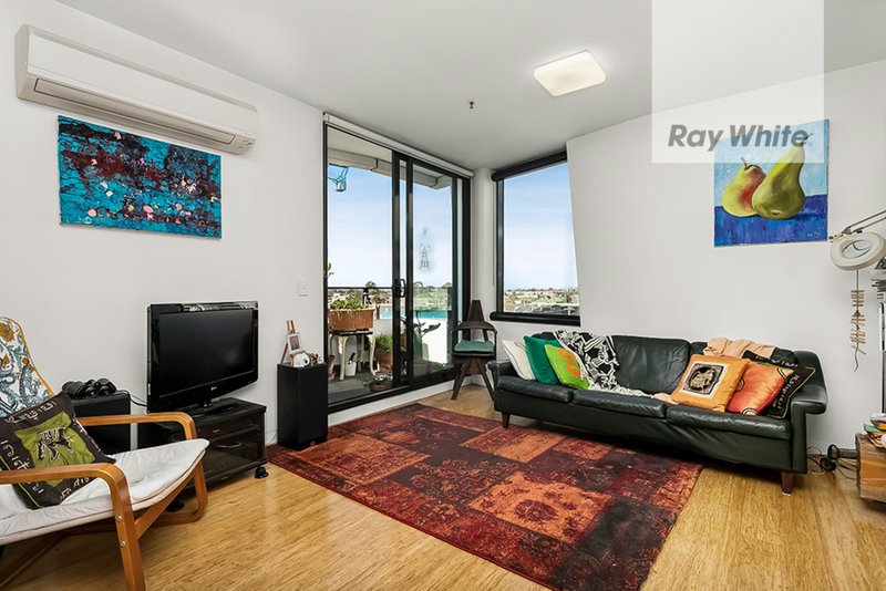 Photo - 304/1 Lygon Street, Brunswick VIC 3056 - Image 5