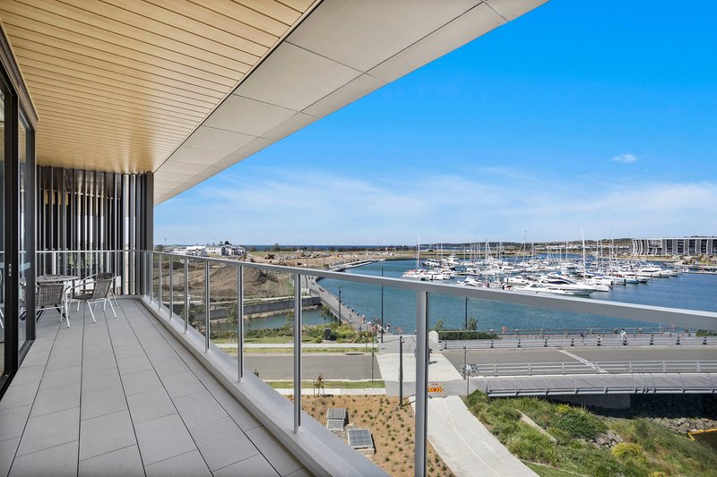 304/11 Lapwing Avenue, Shell Cove NSW 2529