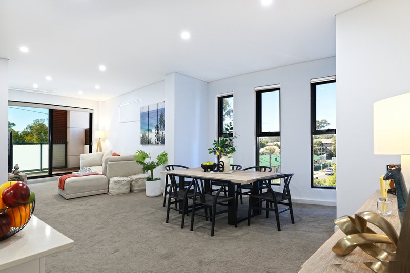 Photo - 304/114 Station Street, Penrith NSW 2750 - Image 2