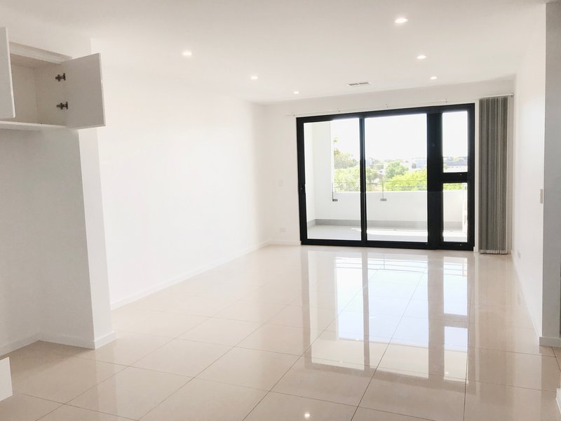 Photo - 304/130 Churchill Road, Prospect SA 5082 - Image 4