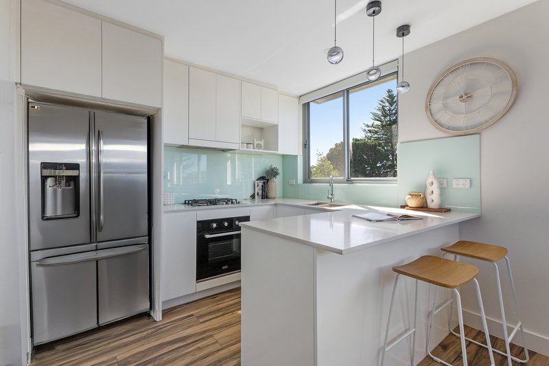 Photo - 304/183-185 Mona Vale Road, St Ives NSW 2075 - Image 5