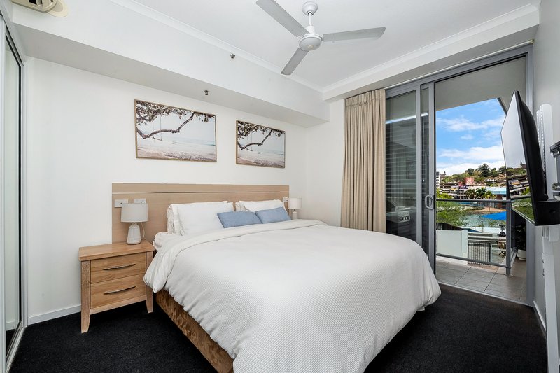 Photo - 304/2 Dibbs Street, South Townsville QLD 4810 - Image 6