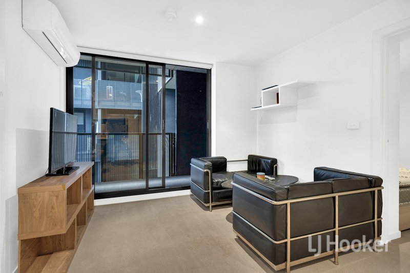 Photo - 304/243 Franklin Street, Melbourne VIC 3000 - Image 4