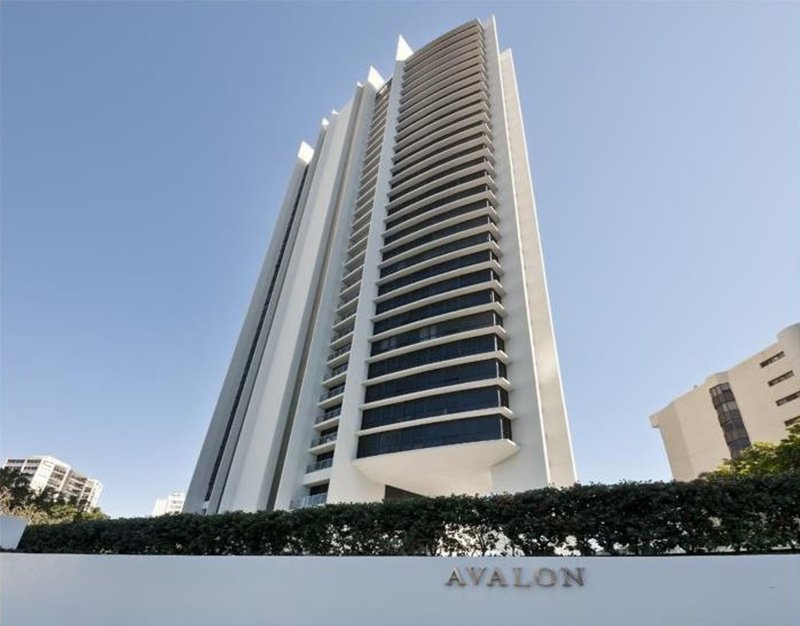 Photo - 304/4 Wahroonga Place, Surfers Paradise QLD 4217 - Image 1