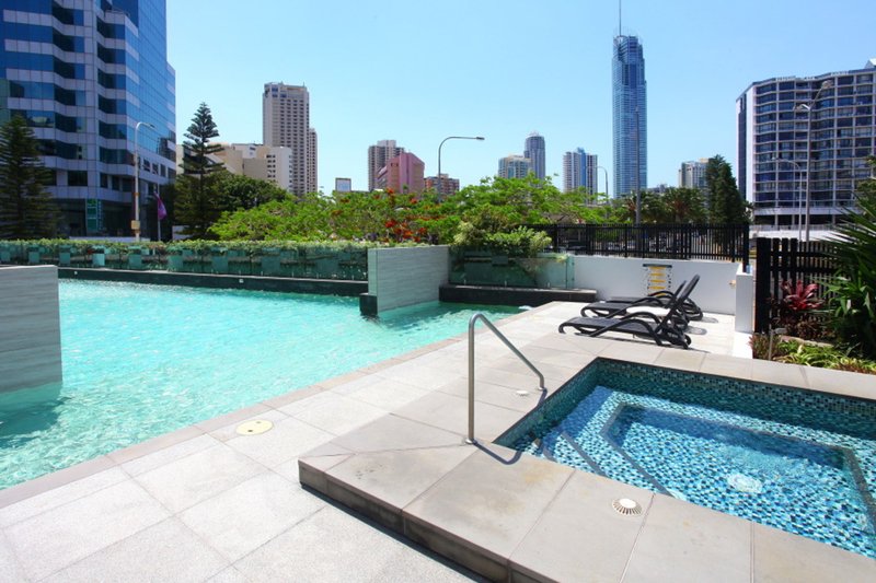 Photo - 304/4 Wahroonga Place, Surfers Paradise QLD 4217 - Image 20