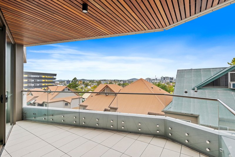 Photo - 304/470 Main Street, Kangaroo Point QLD 4169 - Image 8
