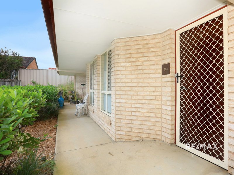 Photo - 304/5 Bourton Road, Merrimac QLD 4226 - Image 2