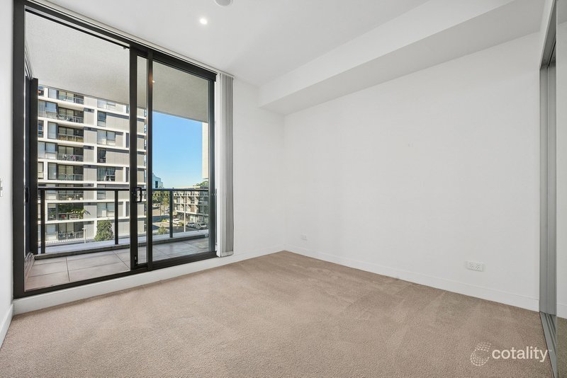Photo - 304/5 Delhi Road, North Ryde NSW 2113 - Image 3